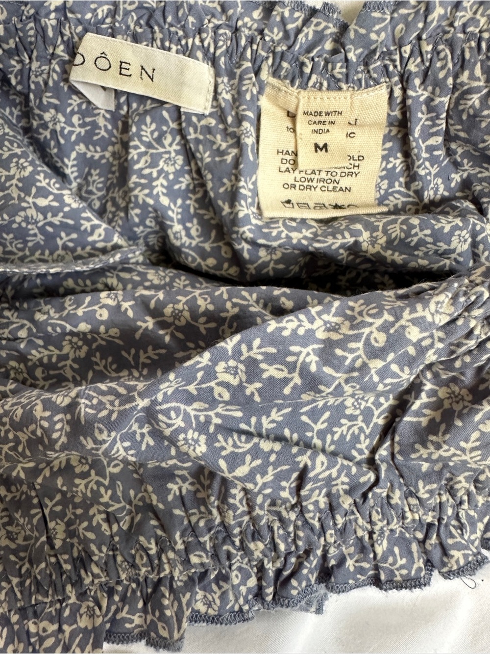 NWOT Doen Bikini Set size Medium - Soleil Style - Blue Floral Smocked and Tie - Picture 2 of 5